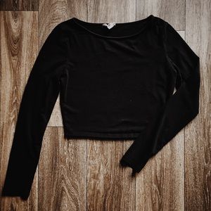 Long sleeve crop top